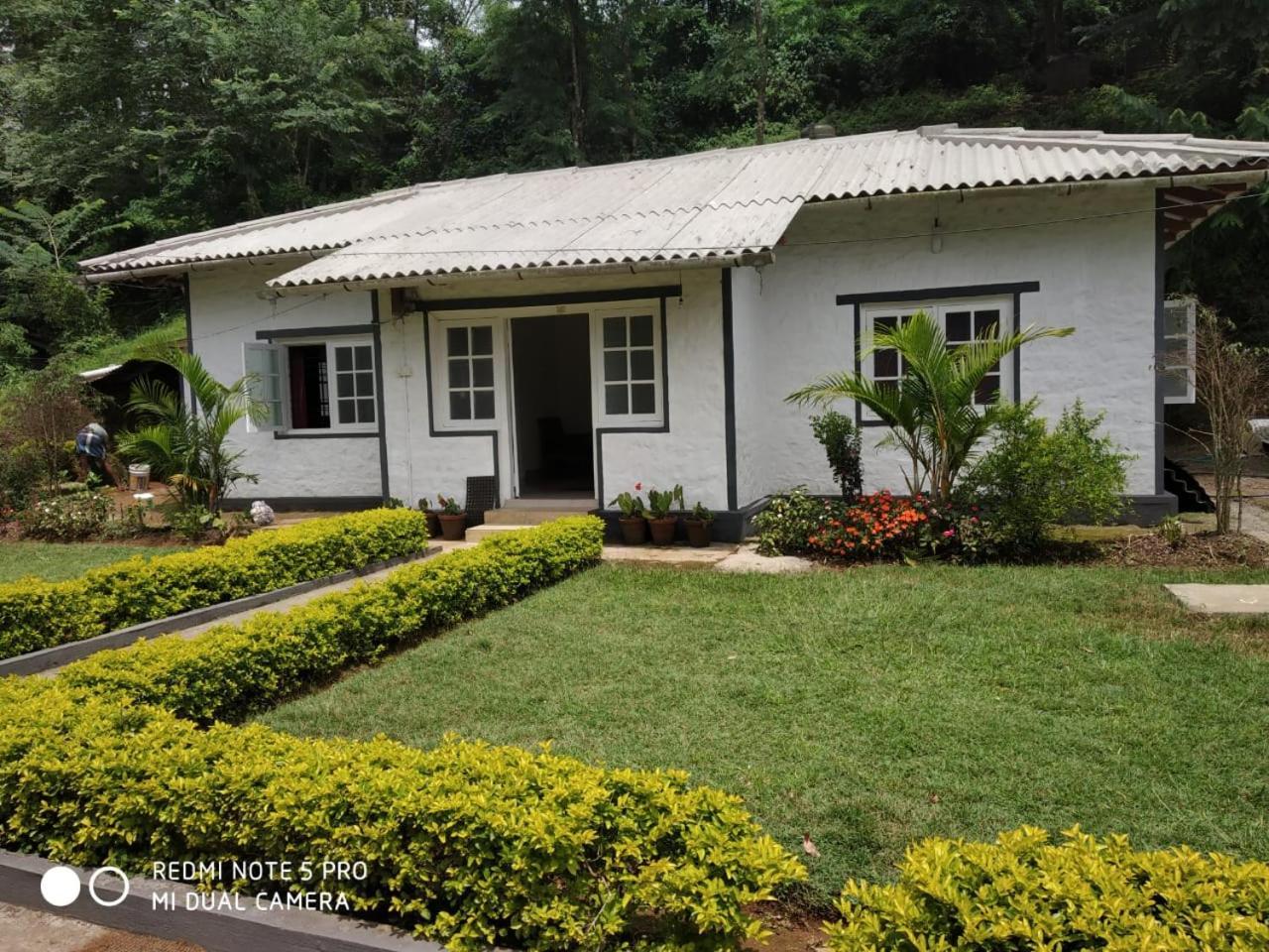 Munnar Heritage Bungalow Kültér fotó